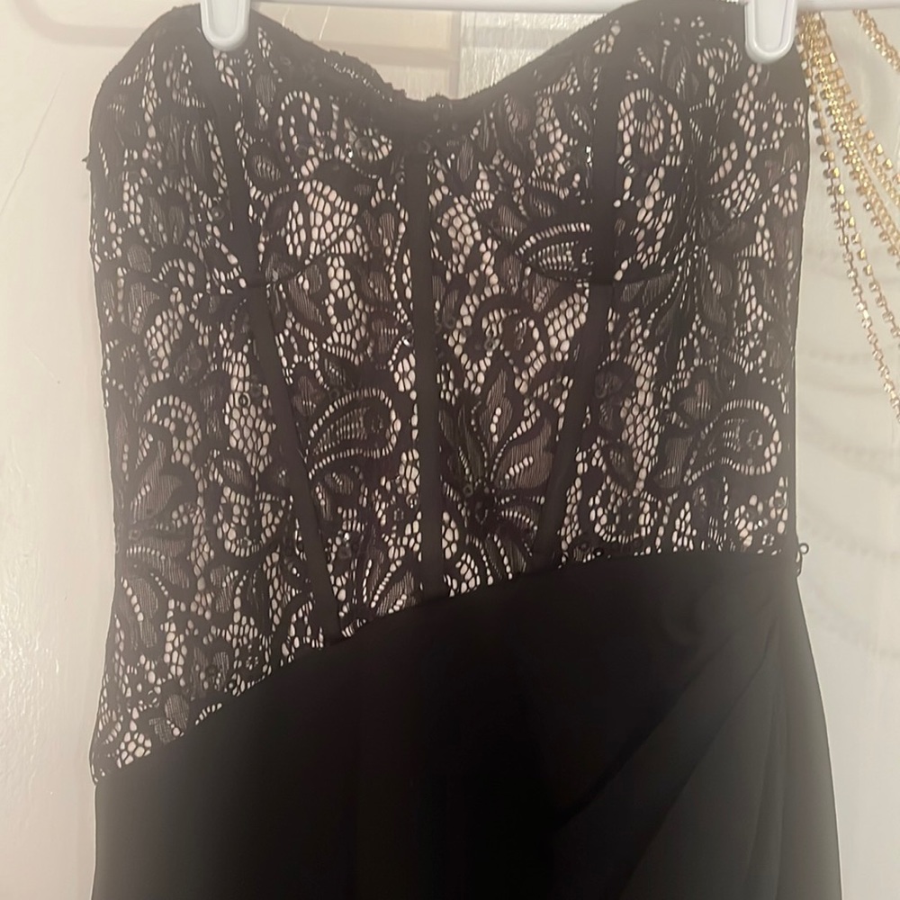 NWT David’s bridal floor strapless  length cocktail/formal/evening gown size 2
